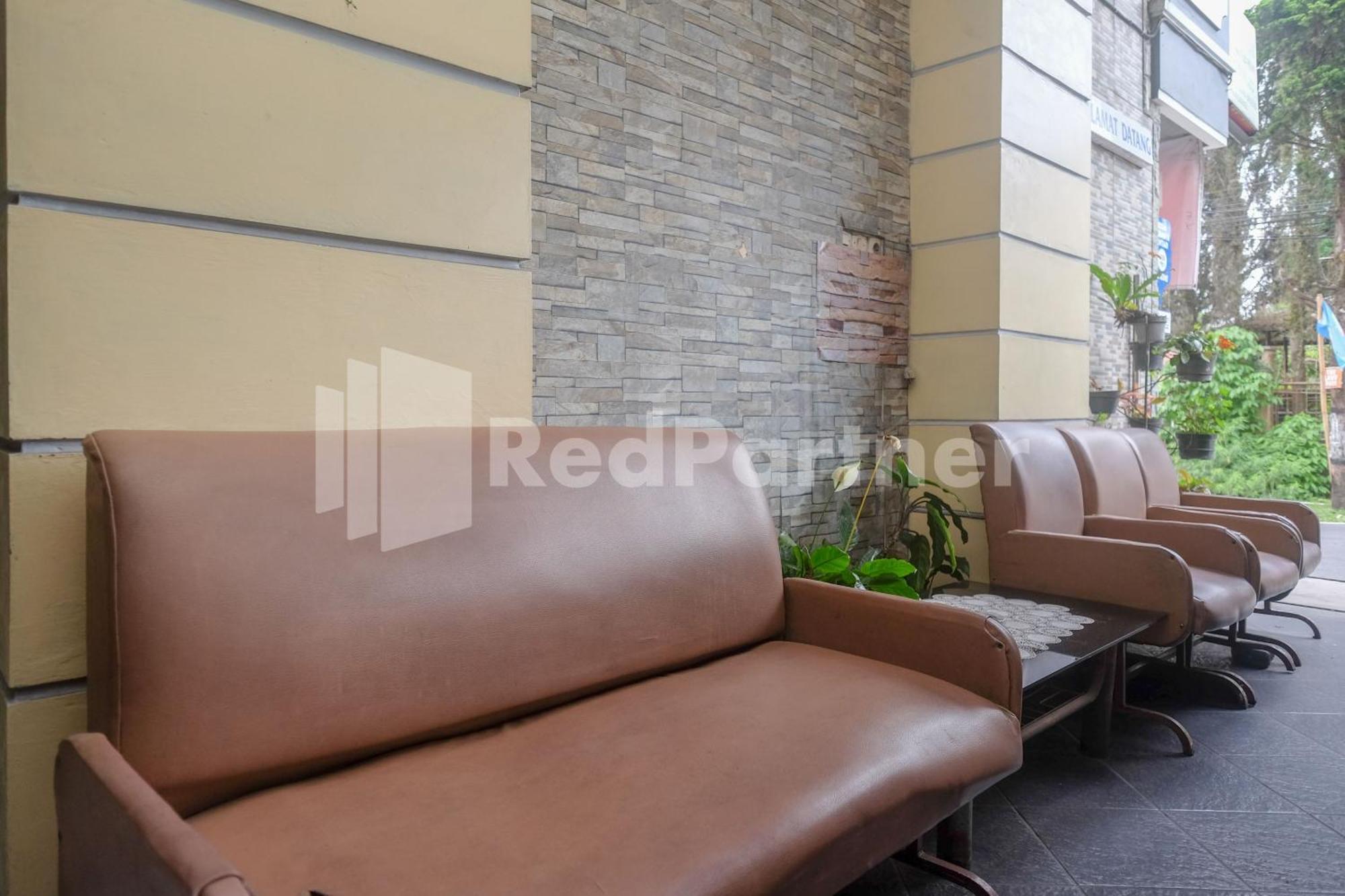 Hotel Sido Langgeng Tawangmangu Mitra Reddoorz Exterior foto